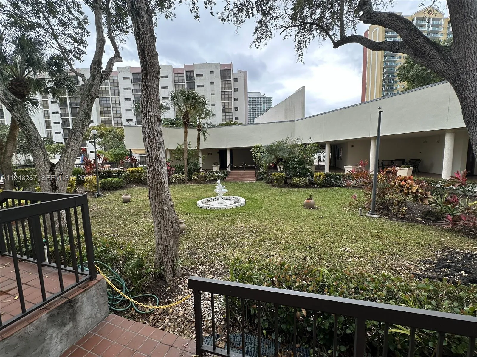 17021 N Bay Rd 116, Sunny Isles Beach, Florida 331, Sunny Isles Beach, Florida 33160, 1 Bedroom Bedrooms, ,1 BathroomBathrooms,Residential Lease,For Rent,17021 N Bay Rd 116, Sunny Isles Beach, Florida 331,A11943267