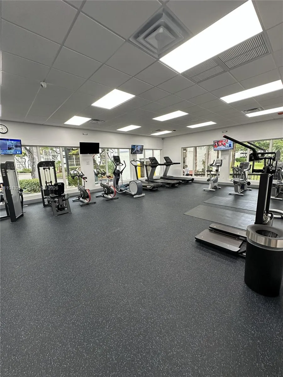 17021 N Bay Rd 116, Sunny Isles Beach, Florida 331, Sunny Isles Beach, Florida 33160, 1 Bedroom Bedrooms, ,1 BathroomBathrooms,Residential Lease,For Rent,17021 N Bay Rd 116, Sunny Isles Beach, Florida 331,A11943267