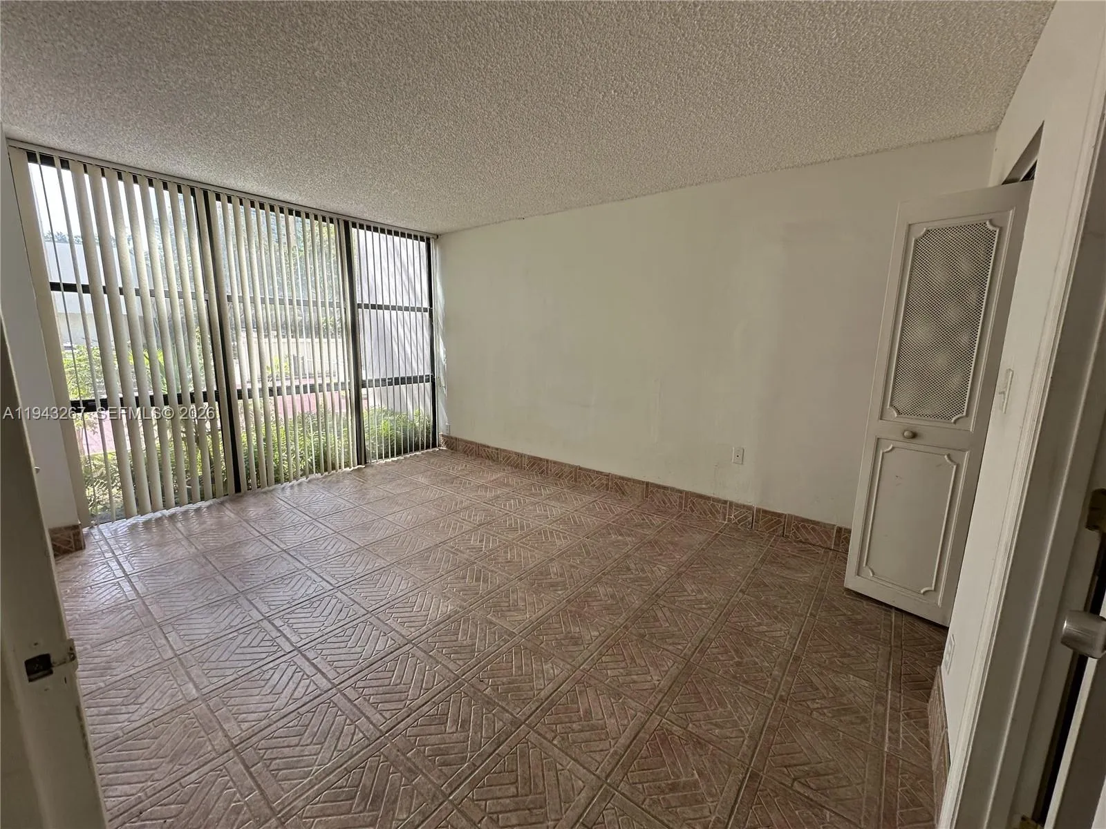 17021 N Bay Rd 116, Sunny Isles Beach, Florida 331, Sunny Isles Beach, Florida 33160, 1 Bedroom Bedrooms, ,1 BathroomBathrooms,Residential Lease,For Rent,17021 N Bay Rd 116, Sunny Isles Beach, Florida 331,A11943267
