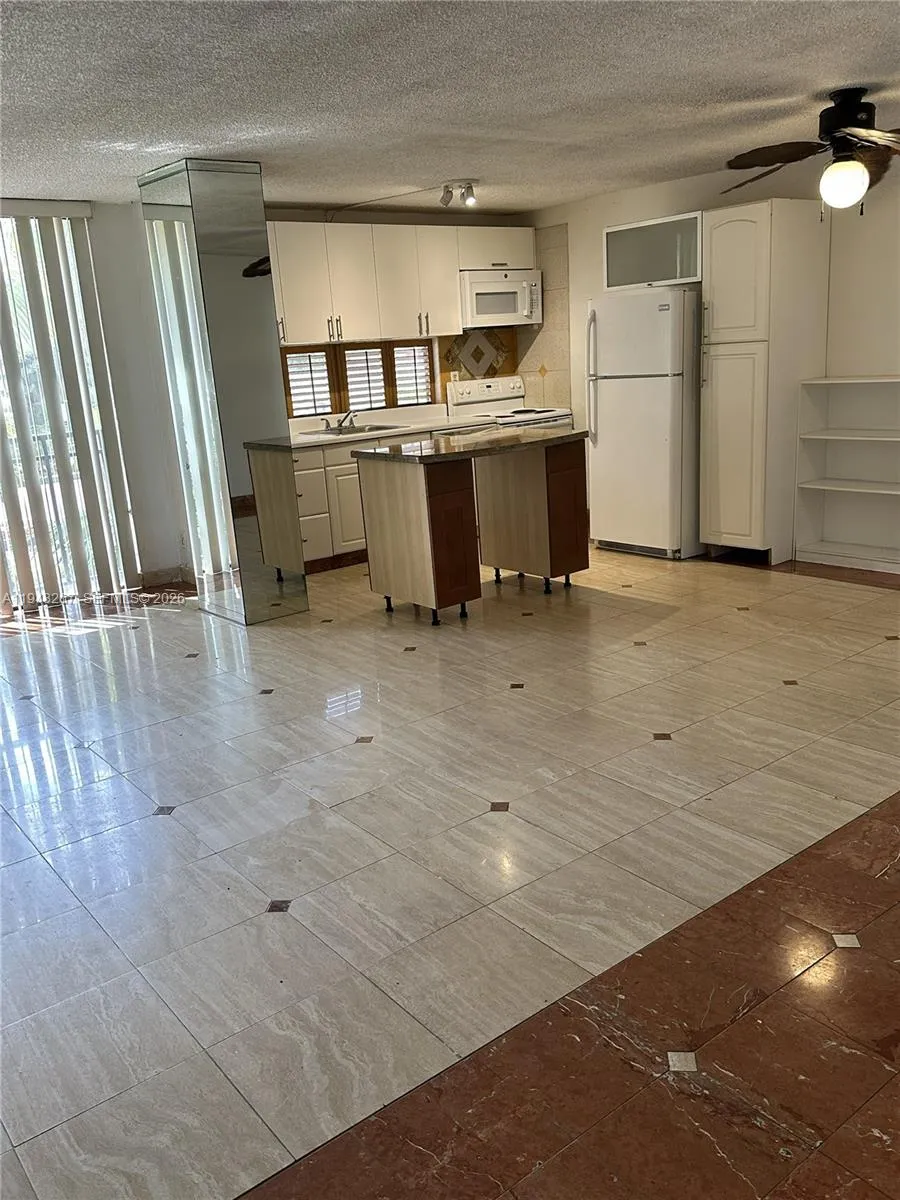 17021 N Bay Rd 116, Sunny Isles Beach, Florida 331, Sunny Isles Beach, Florida 33160, 1 Bedroom Bedrooms, ,1 BathroomBathrooms,Residential Lease,For Rent,17021 N Bay Rd 116, Sunny Isles Beach, Florida 331,A11943267
