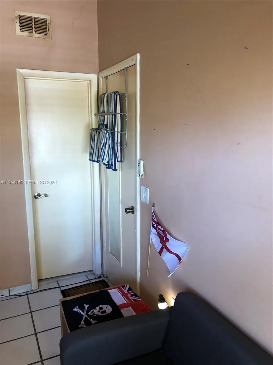 13636 Sw 102nd Ln, Miami, Florida 33186, Miami, Florida 33186, 2 Bedrooms Bedrooms, ,2 BathroomsBathrooms,Residential,For Sale,13636 Sw 102nd Ln, Miami, Florida 33186,A11944169