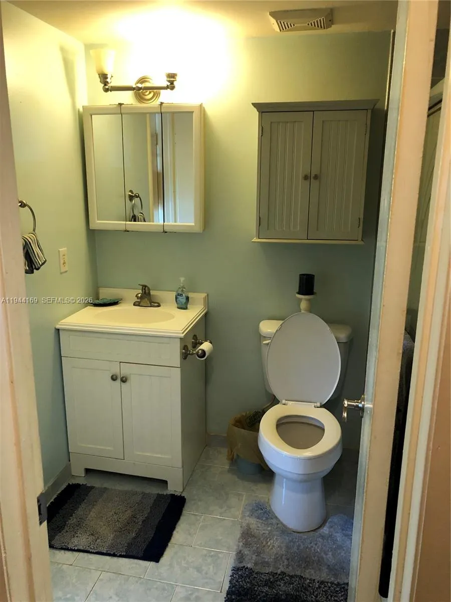 13636 Sw 102nd Ln, Miami, Florida 33186, Miami, Florida 33186, 2 Bedrooms Bedrooms, ,2 BathroomsBathrooms,Residential,For Sale,13636 Sw 102nd Ln, Miami, Florida 33186,A11944169