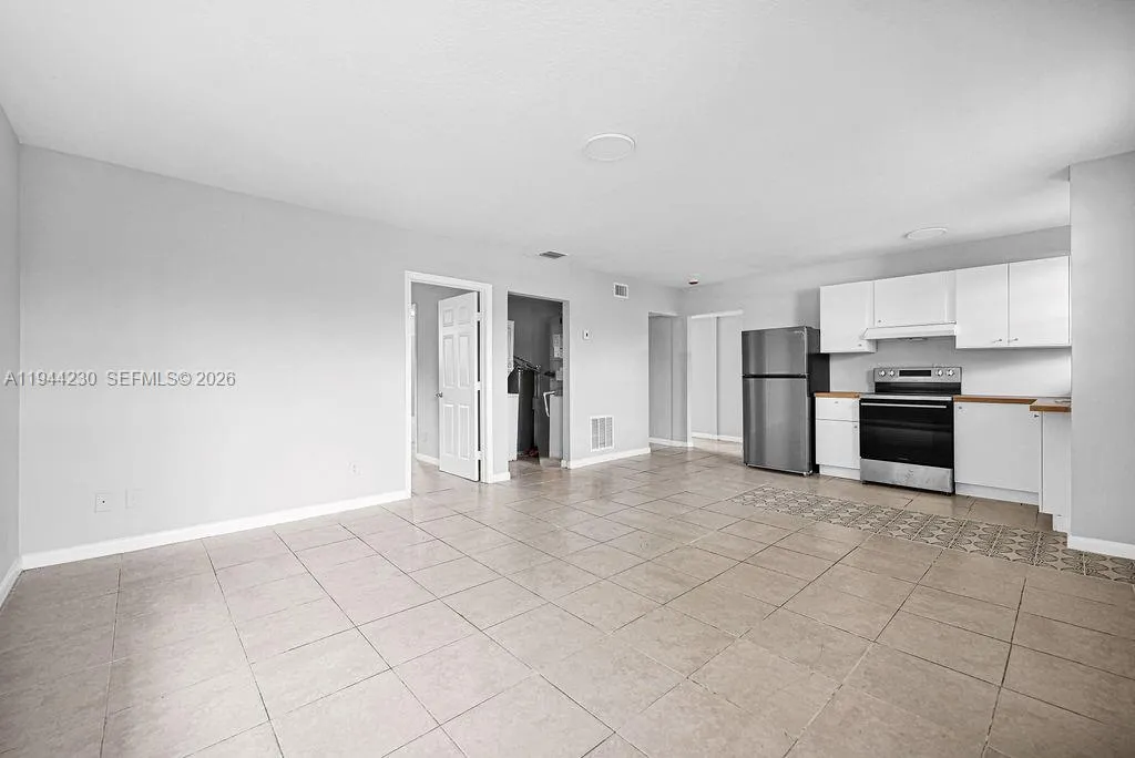 14180 Nw 22nd Ave 4, Opa Locka, Florida 33054, Opa Locka, Florida 33054, 3 Bedrooms Bedrooms, ,2 BathroomsBathrooms,Residential Lease,For Rent,14180 Nw 22nd Ave 4, Opa Locka, Florida 33054,A11944230