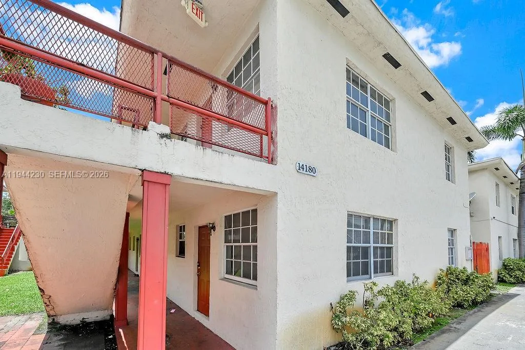 14180 Nw 22nd Ave 4, Opa Locka, Florida 33054, Opa Locka, Florida 33054, 3 Bedrooms Bedrooms, ,2 BathroomsBathrooms,Residential Lease,For Rent,14180 Nw 22nd Ave 4, Opa Locka, Florida 33054,A11944230