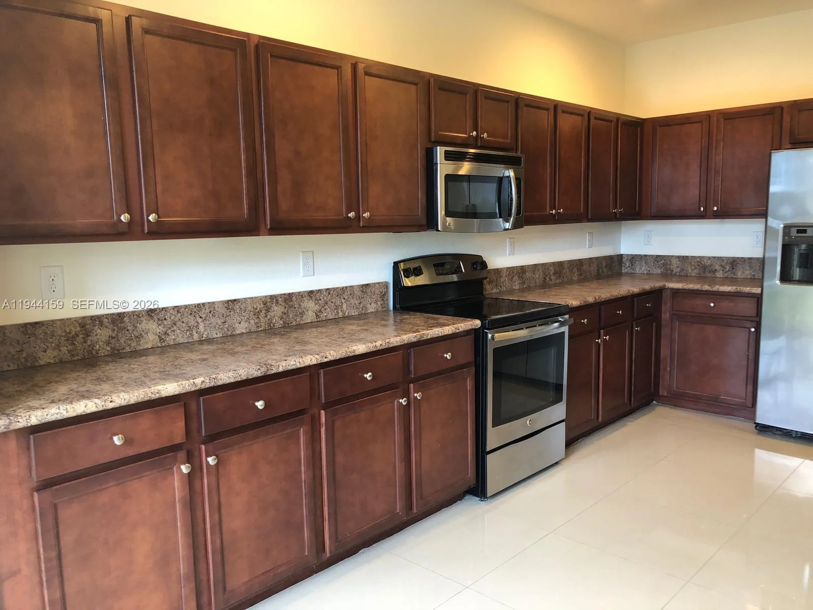 15400 Sw 176th Ln, Miami, Florida 33187, Miami, Florida 33187, 4 Bedrooms Bedrooms, ,3 BathroomsBathrooms,Residential,For Sale,15400 Sw 176th Ln, Miami, Florida 33187,A11944159