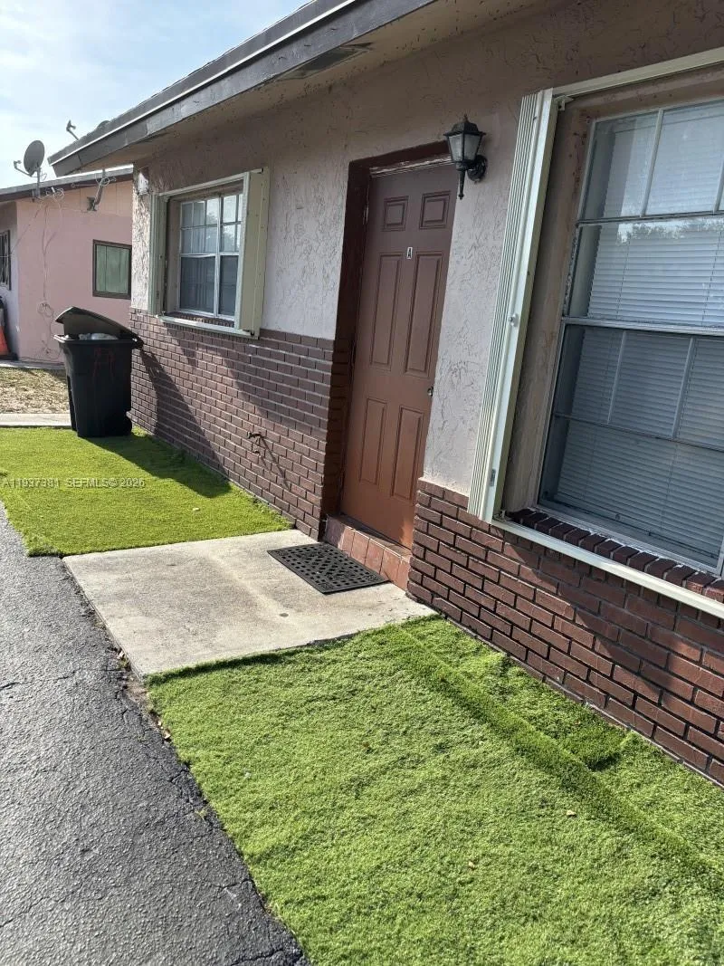 1471 Nw 22nd St, Fort Lauderdale, Florida 33311, Fort Lauderdale, Florida 33311, ,Residential Income,For Sale,1471 Nw 22nd St, Fort Lauderdale, Florida 33311,A11937381