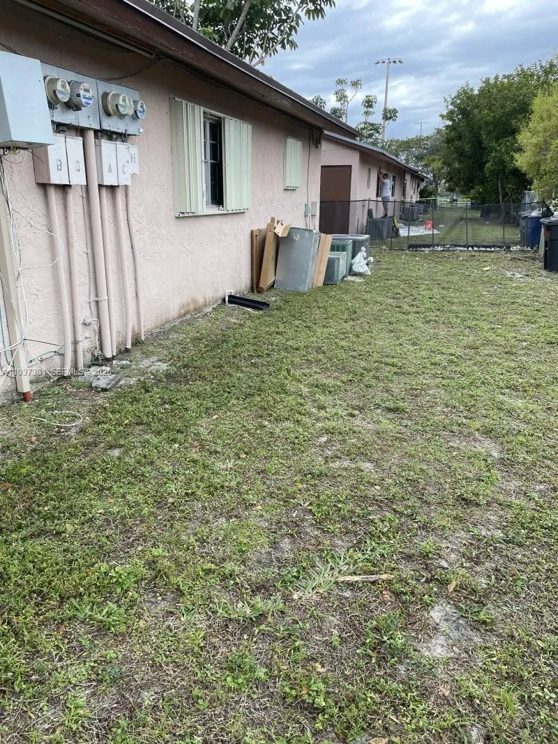 1471 Nw 22nd St, Fort Lauderdale, Florida 33311, Fort Lauderdale, Florida 33311, ,Residential Income,For Sale,1471 Nw 22nd St, Fort Lauderdale, Florida 33311,A11937381