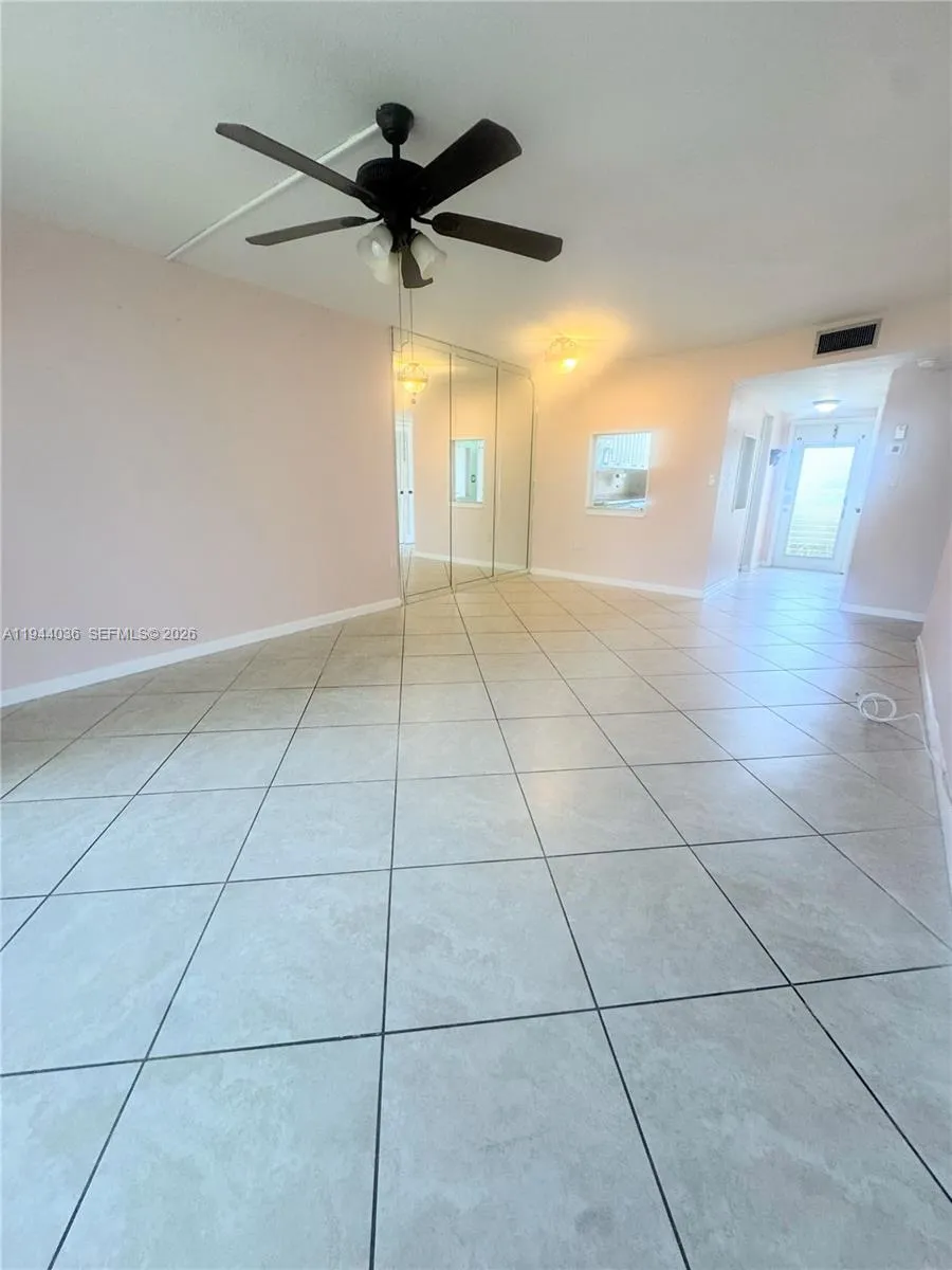 8590 Sunrise Lakes Blvd 109, Sunrise, Florida 3332, Sunrise, Florida 33322, 2 Bedrooms Bedrooms, ,2 BathroomsBathrooms,Residential Lease,For Rent,8590 Sunrise Lakes Blvd 109, Sunrise, Florida 3332,A11944036