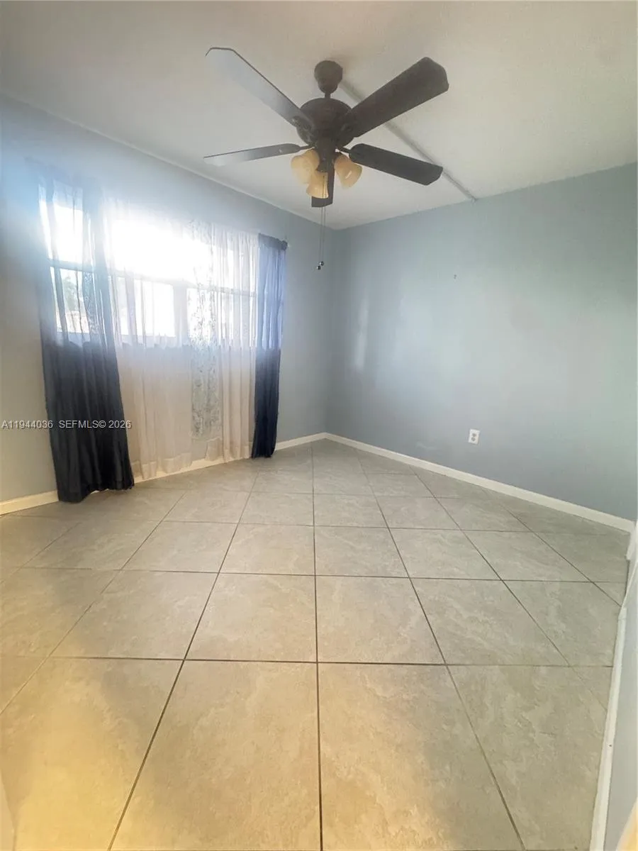 8590 Sunrise Lakes Blvd 109, Sunrise, Florida 3332, Sunrise, Florida 33322, 2 Bedrooms Bedrooms, ,2 BathroomsBathrooms,Residential Lease,For Rent,8590 Sunrise Lakes Blvd 109, Sunrise, Florida 3332,A11944036