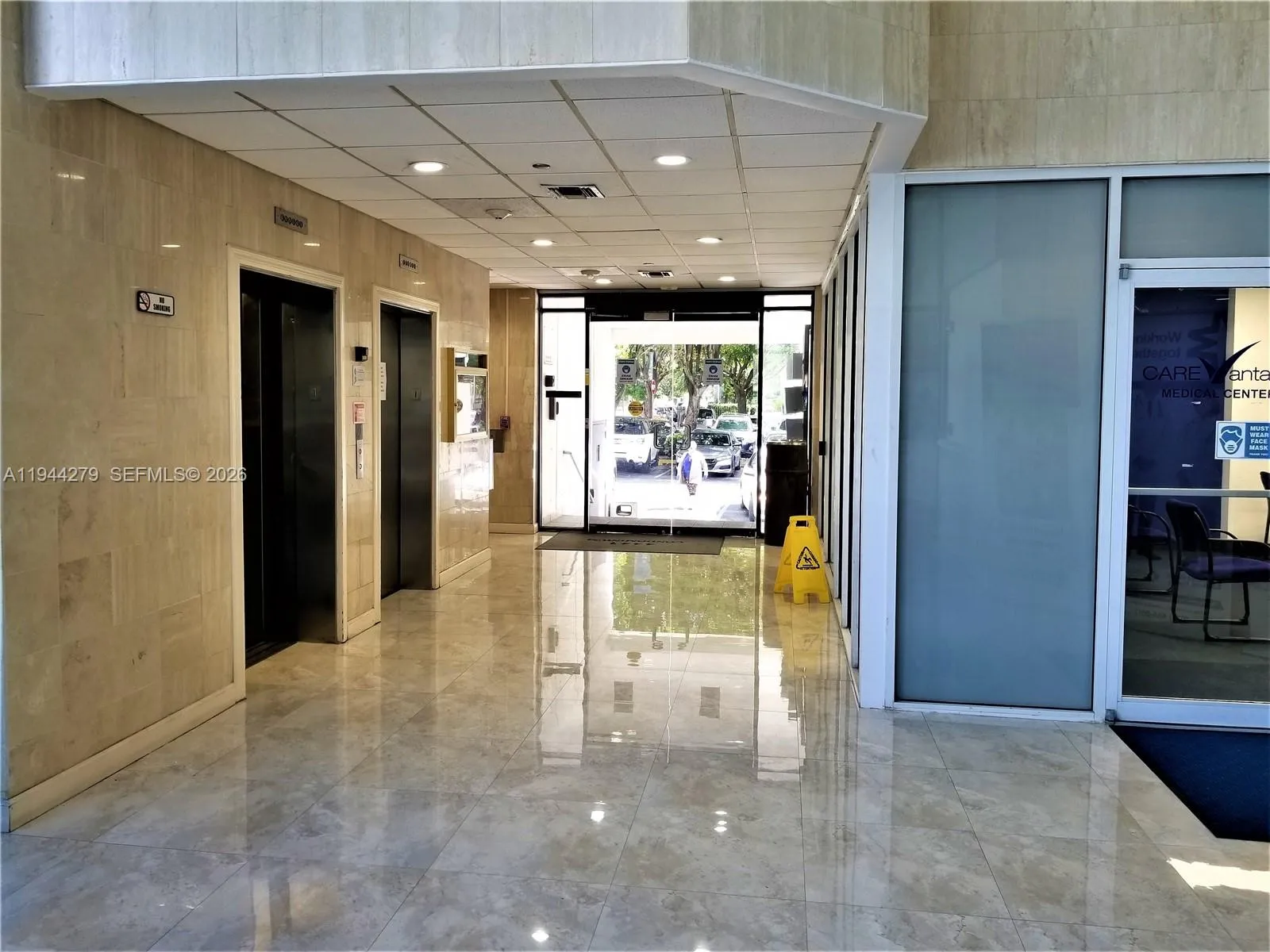 4445 W 16th Ave 308, Hialeah, Florida 33012, Hialeah, Florida 33012, ,Commercial Lease,For Rent,4445 W 16th Ave 308, Hialeah, Florida 33012,A11944279