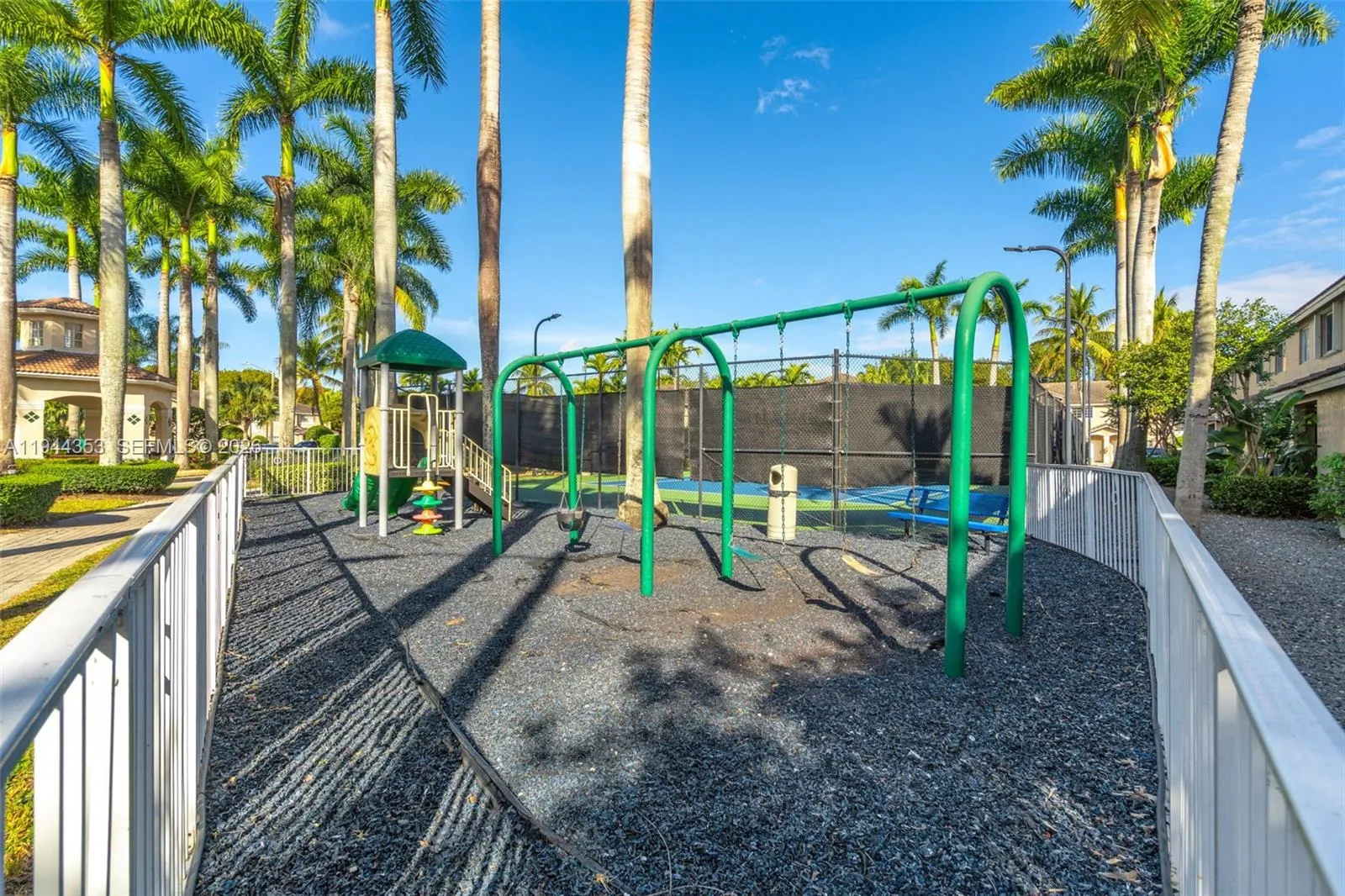 5670 Nw 116th Ave 219, Doral, Florida 33178, Doral, Florida 33178, 2 Bedrooms Bedrooms, ,2 BathroomsBathrooms,Residential,For Sale,5670 Nw 116th Ave 219, Doral, Florida 33178,A11944353