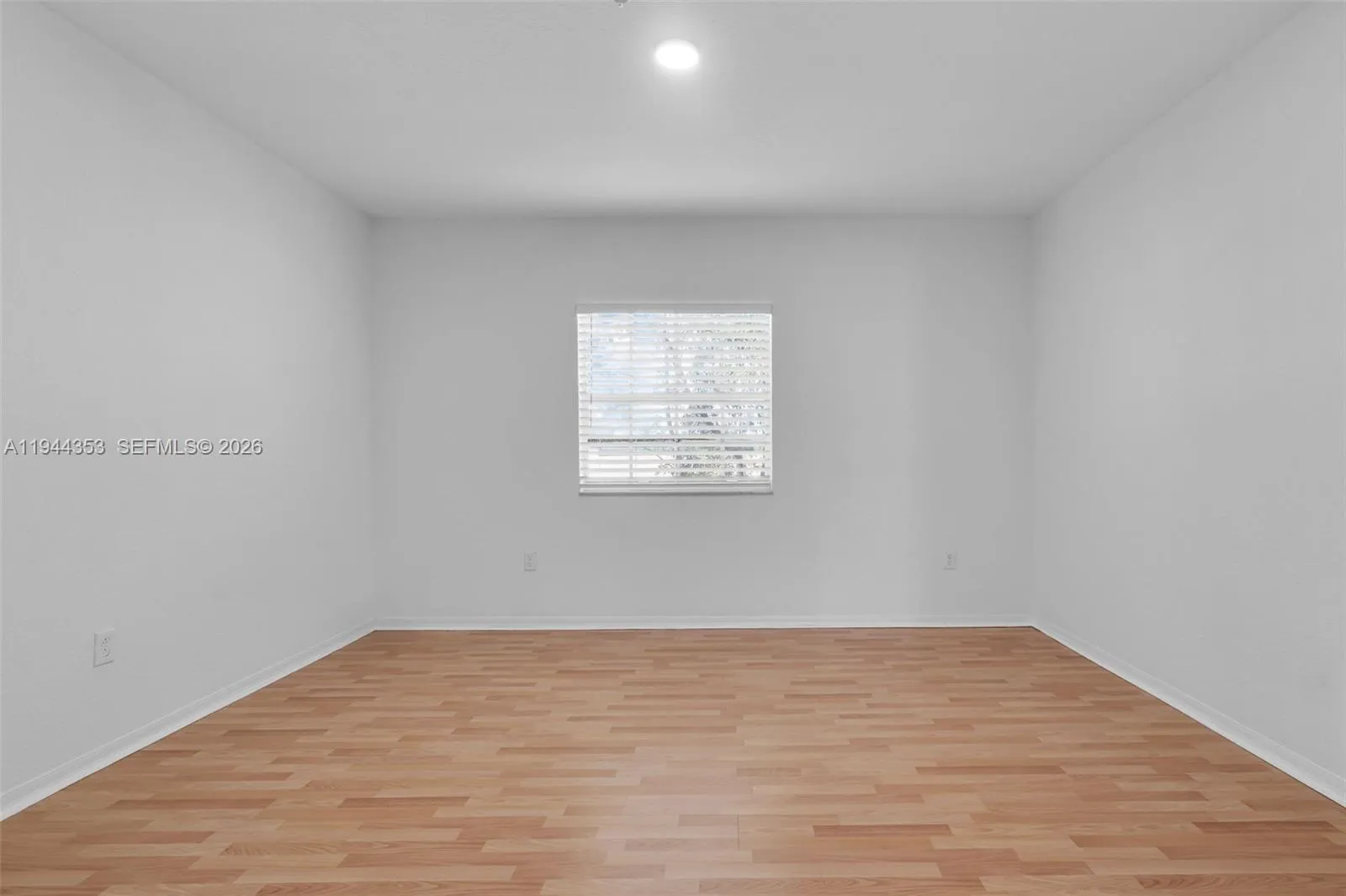 5670 Nw 116th Ave 219, Doral, Florida 33178, Doral, Florida 33178, 2 Bedrooms Bedrooms, ,2 BathroomsBathrooms,Residential,For Sale,5670 Nw 116th Ave 219, Doral, Florida 33178,A11944353