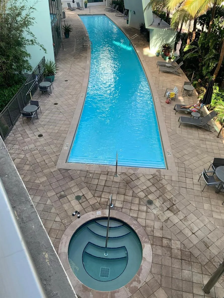 6000 Collins Ave, Miami Beach, Florida 33140, Miami Beach, Florida 33140, 2 Bedrooms Bedrooms, ,2 BathroomsBathrooms,Residential,For Sale,6000 Collins Ave, Miami Beach, Florida 33140,A11944382