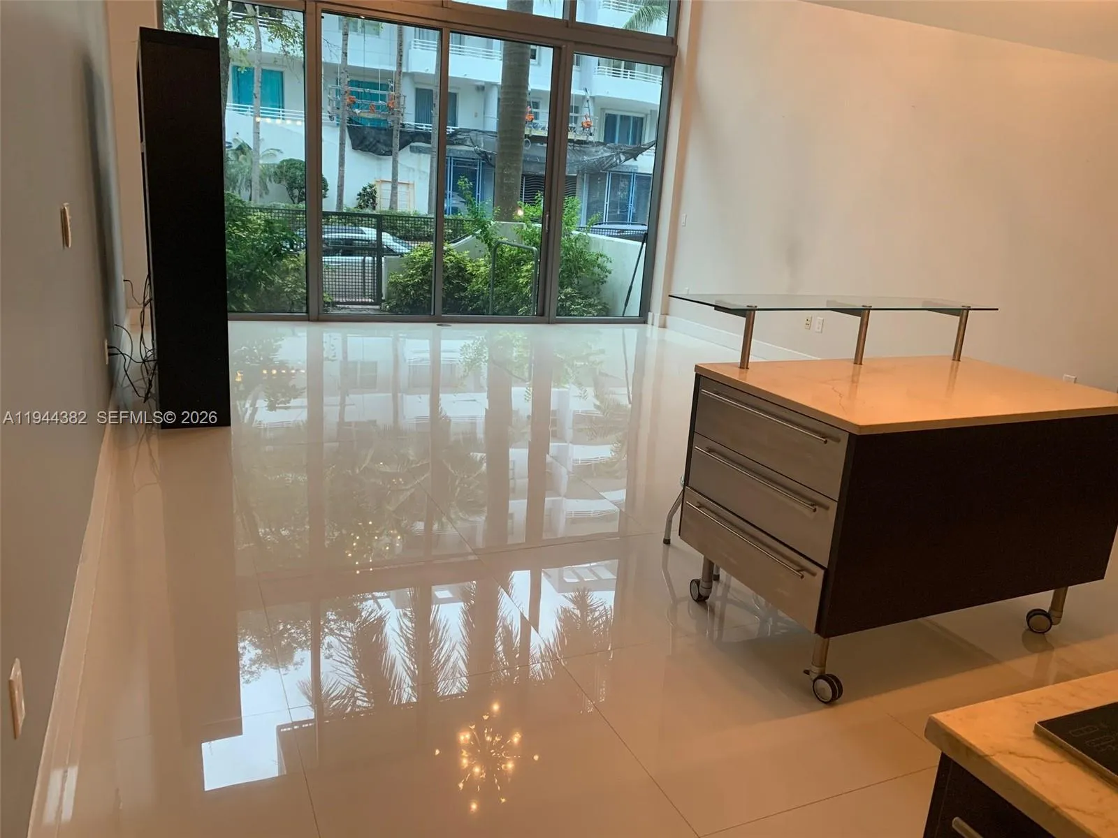 6000 Collins Ave, Miami Beach, Florida 33140, Miami Beach, Florida 33140, 2 Bedrooms Bedrooms, ,2 BathroomsBathrooms,Residential,For Sale,6000 Collins Ave, Miami Beach, Florida 33140,A11944382