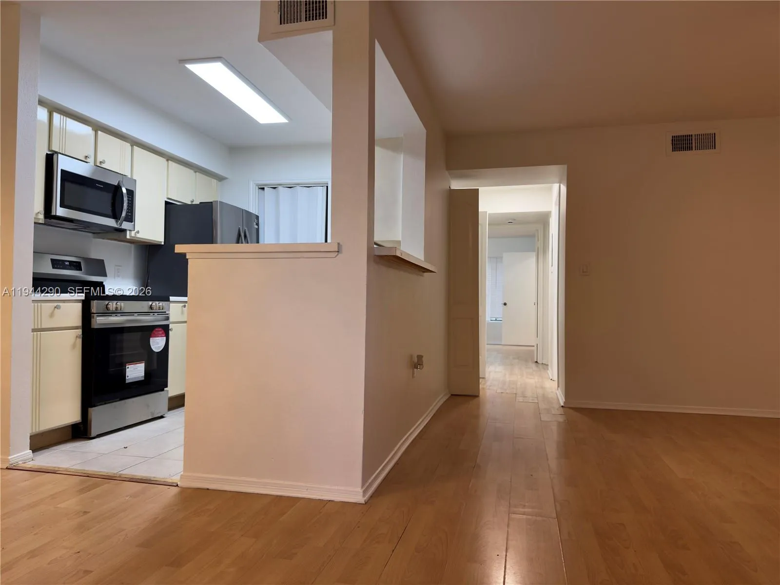 2341 Nw 33rd St 405, Oakland Park, Florida 33309, Oakland Park, Florida 33309, 2 Bedrooms Bedrooms, ,2 BathroomsBathrooms,Residential,For Sale,2341 Nw 33rd St 405, Oakland Park, Florida 33309,A11944290