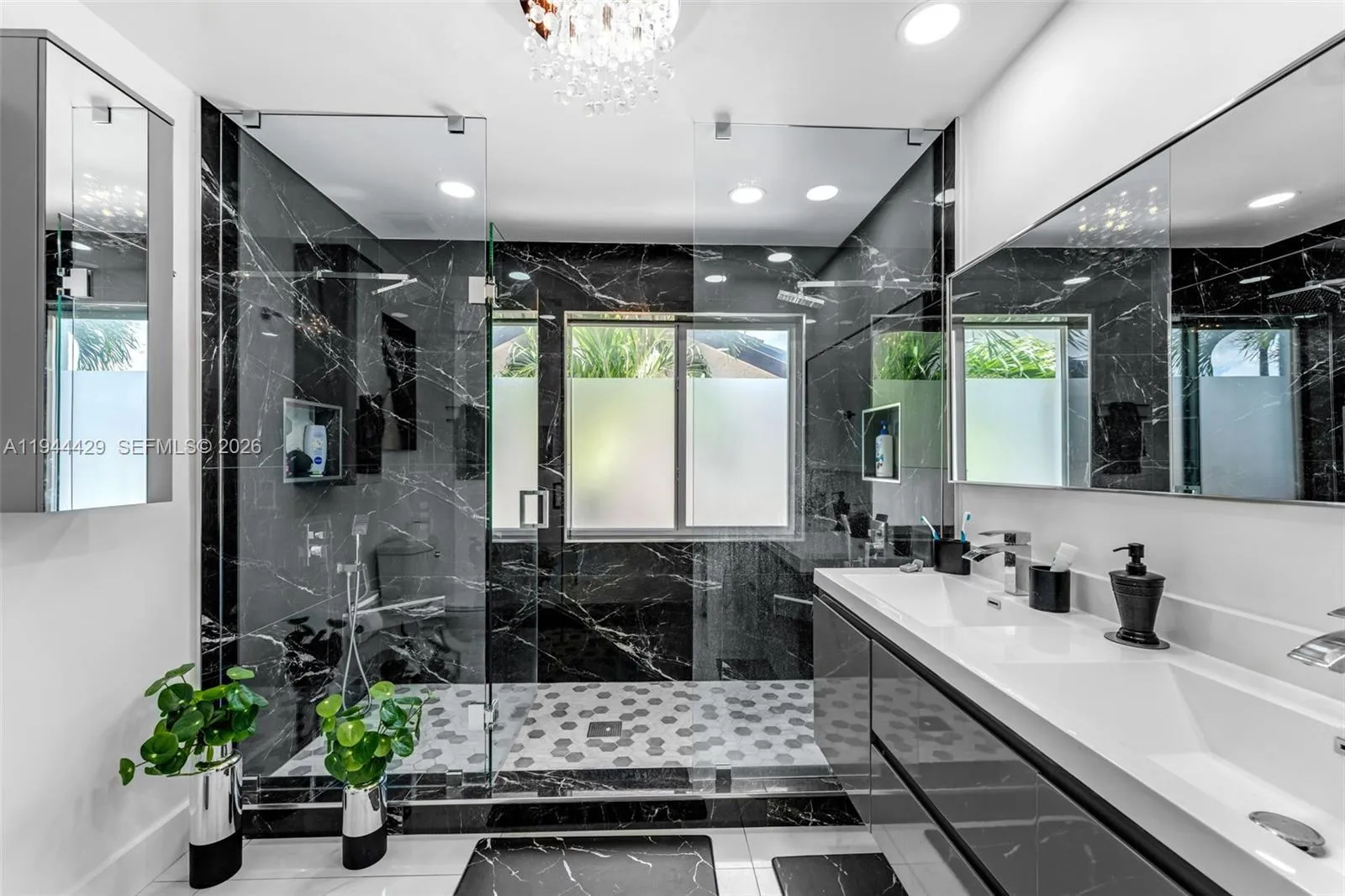 942 Nw 133rd Ct, Miami, Florida 33182, Miami, Florida 33182, 4 Bedrooms Bedrooms, ,3 BathroomsBathrooms,Residential,For Sale,942 Nw 133rd Ct, Miami, Florida 33182,A11944429