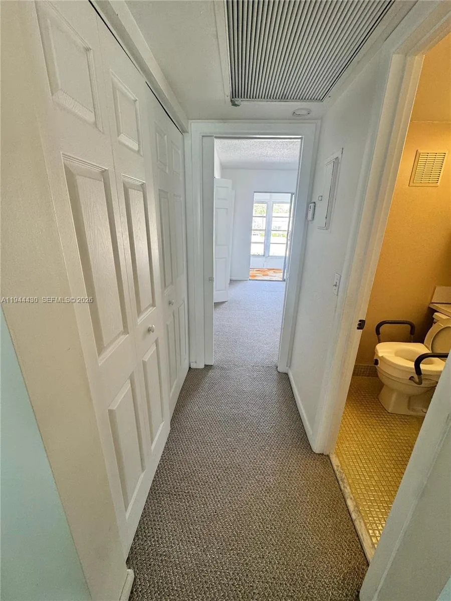 65 Westbury C 65, Deerfield Beach, Florida 33442, Deerfield Beach, Florida 33442, 1 Bedroom Bedrooms, ,1 BathroomBathrooms,Residential,For Sale,65 Westbury C 65, Deerfield Beach, Florida 33442,A11944430