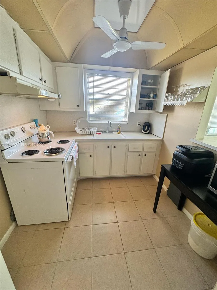 65 Westbury C 65, Deerfield Beach, Florida 33442, Deerfield Beach, Florida 33442, 1 Bedroom Bedrooms, ,1 BathroomBathrooms,Residential,For Sale,65 Westbury C 65, Deerfield Beach, Florida 33442,A11944430