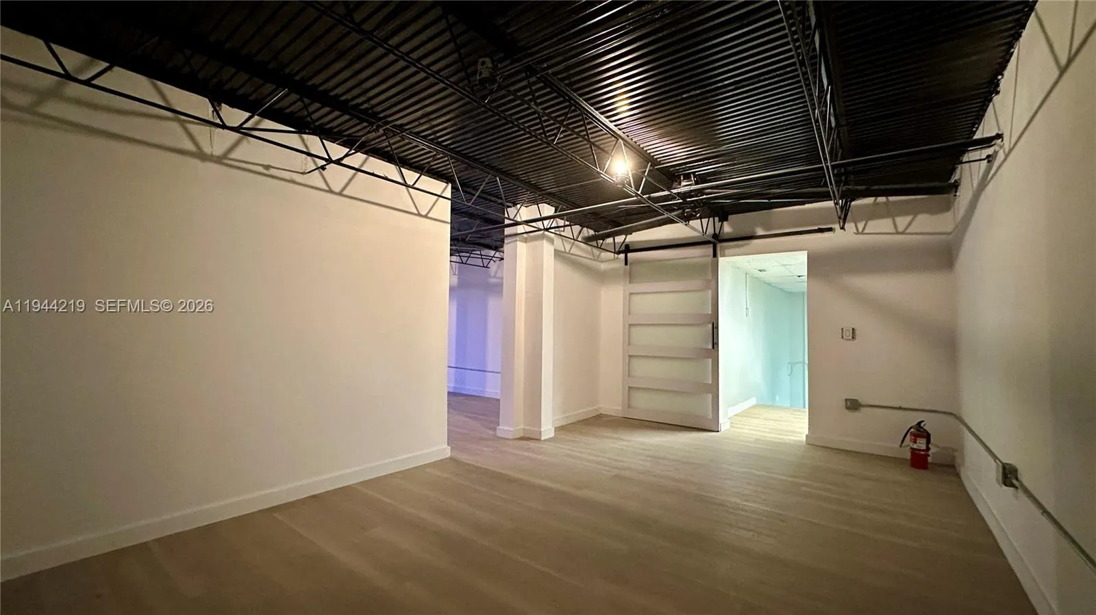 500 Ne 25th St #5, Pompano Beach, Florida 33064, Pompano Beach, Florida 33064, ,Commercial Lease,For Rent,500 Ne 25th St #5, Pompano Beach, Florida 33064,A11944219