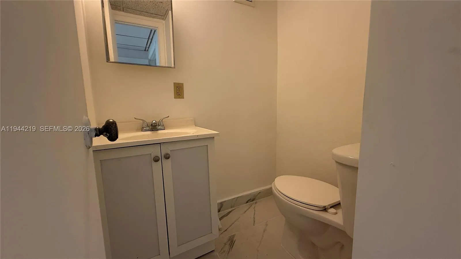 500 Ne 25th St #5, Pompano Beach, Florida 33064, Pompano Beach, Florida 33064, ,Commercial Lease,For Rent,500 Ne 25th St #5, Pompano Beach, Florida 33064,A11944219