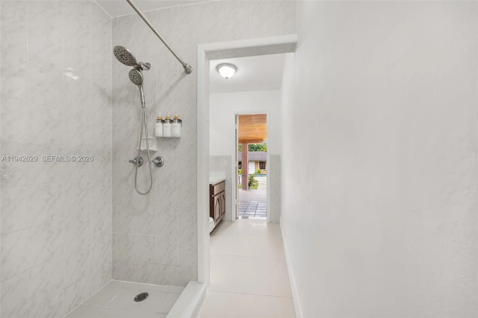 20450 Sw 198th Ave, Miami, Florida 33187, Miami, Florida 33187, 4 Bedrooms Bedrooms, ,4 BathroomsBathrooms,Residential Lease,For Rent,20450 Sw 198th Ave, Miami, Florida 33187,A11942629