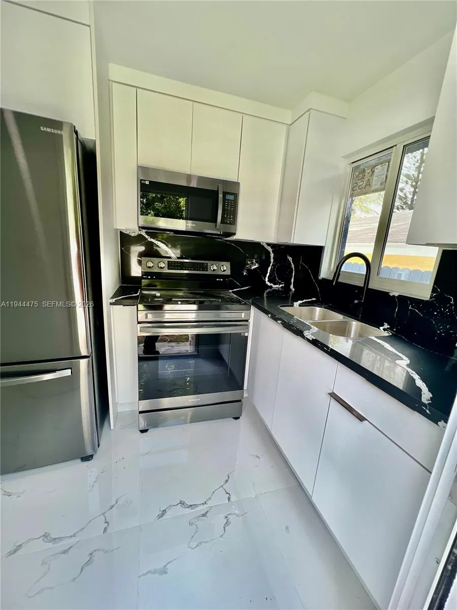 316 N 61st Ave, Hollywood, Florida 33024, Hollywood, Florida 33024, ,Residential Income,For Sale,316 N 61st Ave, Hollywood, Florida 33024,A11944475