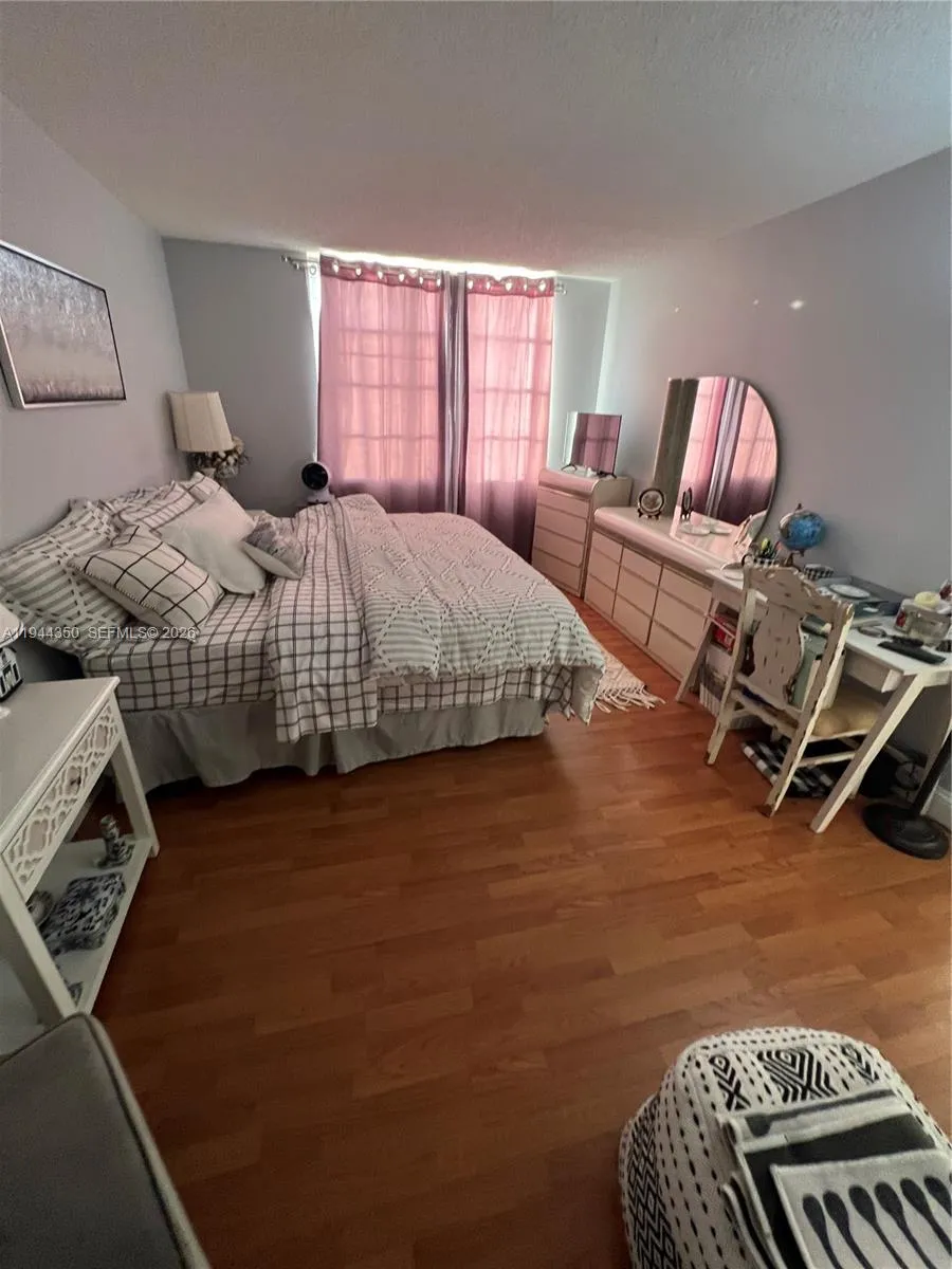 8900 Washington Blvd 402, Pembroke Pines, Florida, Pembroke Pines, Florida 33025, 1 Bedroom Bedrooms, ,1 BathroomBathrooms,Residential,For Sale,8900 Washington Blvd 402, Pembroke Pines, Florida ,A11944350