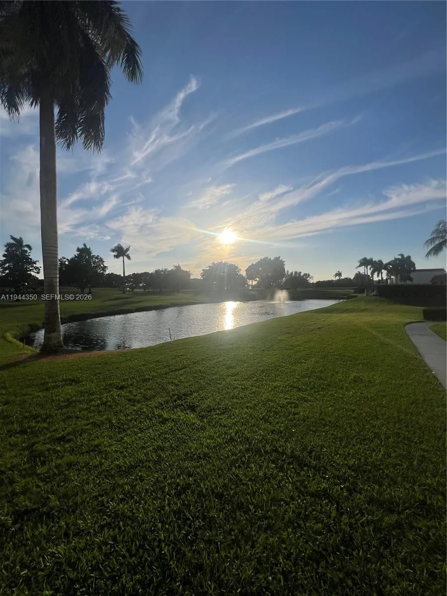 8900 Washington Blvd 402, Pembroke Pines, Florida, Pembroke Pines, Florida 33025, 1 Bedroom Bedrooms, ,1 BathroomBathrooms,Residential,For Sale,8900 Washington Blvd 402, Pembroke Pines, Florida ,A11944350