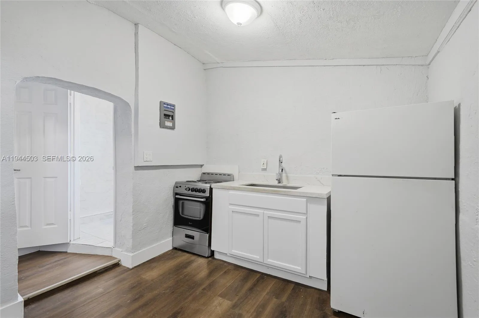 5401 Sw 20th St B, West Park, Florida 33023, West Park, Florida 33023, 1 Bedroom Bedrooms, ,1 BathroomBathrooms,Residential Lease,For Rent,5401 Sw 20th St B, West Park, Florida 33023,A11944503