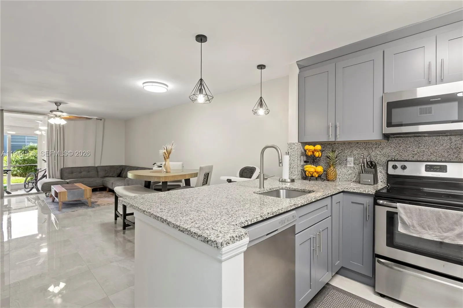 400 Se 10th St 103, Deerfield Beach, Florida 33441, Deerfield Beach, Florida 33441, 2 Bedrooms Bedrooms, ,2 BathroomsBathrooms,Residential,For Sale,400 Se 10th St 103, Deerfield Beach, Florida 33441,A11944505
