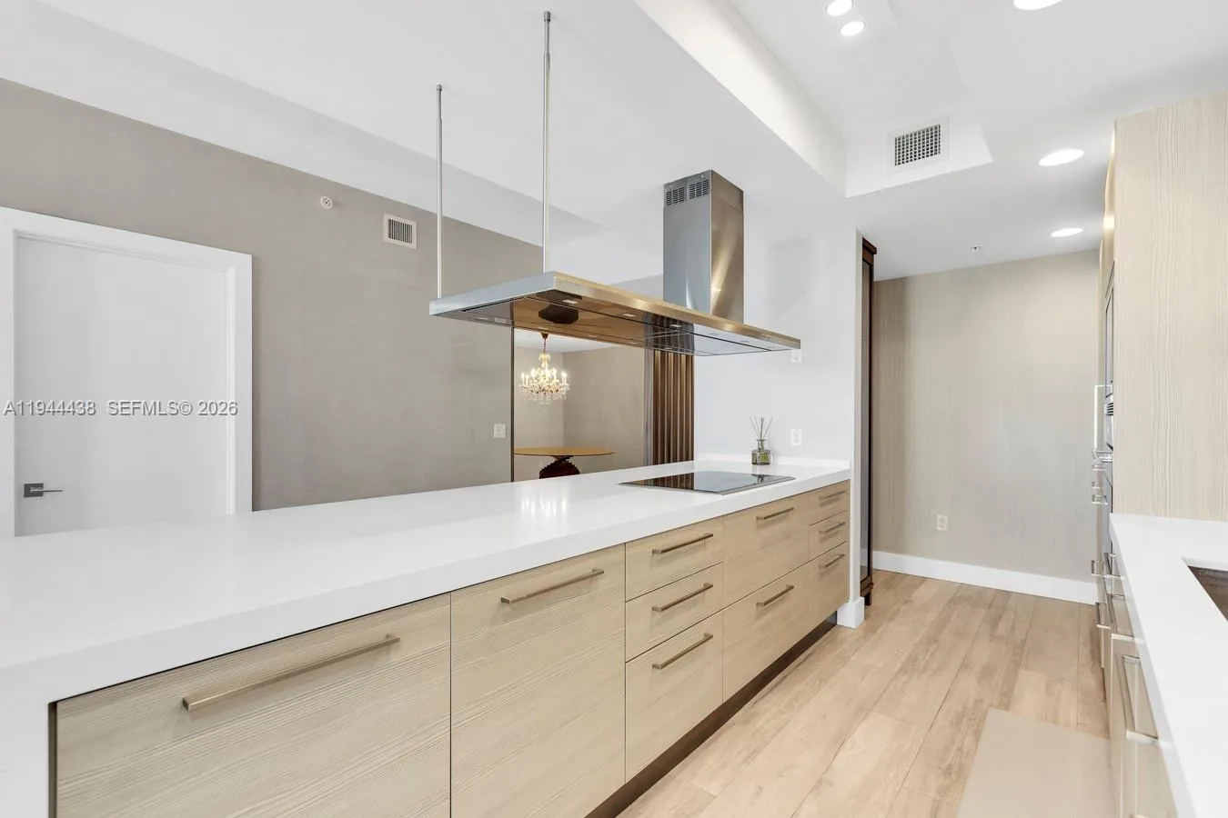 17301 Biscayne Blvd 1106, North Miami Beach, Flori, North Miami Beach, Florida 33160, 3 Bedrooms Bedrooms, ,3 BathroomsBathrooms,Residential,For Sale,17301 Biscayne Blvd 1106, North Miami Beach, Flori,A11944438