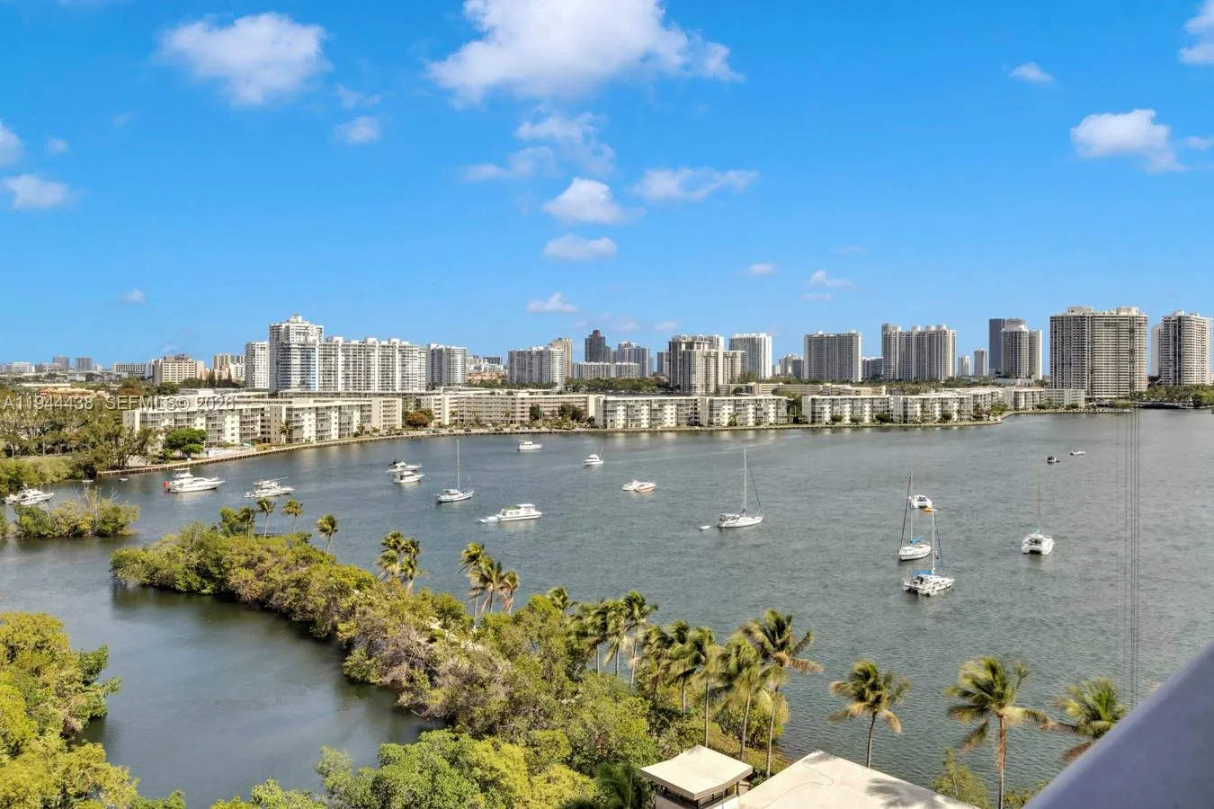 17301 Biscayne Blvd 1106, North Miami Beach, Flori, North Miami Beach, Florida 33160, 3 Bedrooms Bedrooms, ,3 BathroomsBathrooms,Residential,For Sale,17301 Biscayne Blvd 1106, North Miami Beach, Flori,A11944438