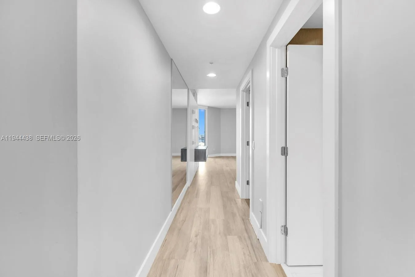 17301 Biscayne Blvd 1106, North Miami Beach, Flori, North Miami Beach, Florida 33160, 3 Bedrooms Bedrooms, ,3 BathroomsBathrooms,Residential,For Sale,17301 Biscayne Blvd 1106, North Miami Beach, Flori,A11944438