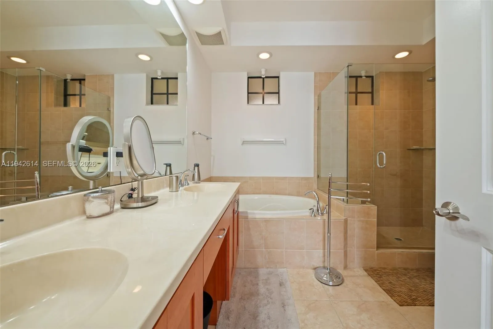 3055 Nw 126th Ave 310, Sunrise, Florida 33323, Sunrise, Florida 33323, 2 Bedrooms Bedrooms, ,2 BathroomsBathrooms,Residential,For Sale,3055 Nw 126th Ave 310, Sunrise, Florida 33323,A11942614