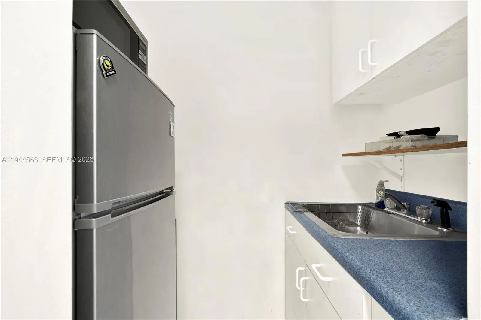 14643 Sw 51st St Rear, Miami, Florida 33175, Miami, Florida 33175, 1 Bedroom Bedrooms, ,1 BathroomBathrooms,Residential Lease,For Rent,14643 Sw 51st St Rear, Miami, Florida 33175,A11944563