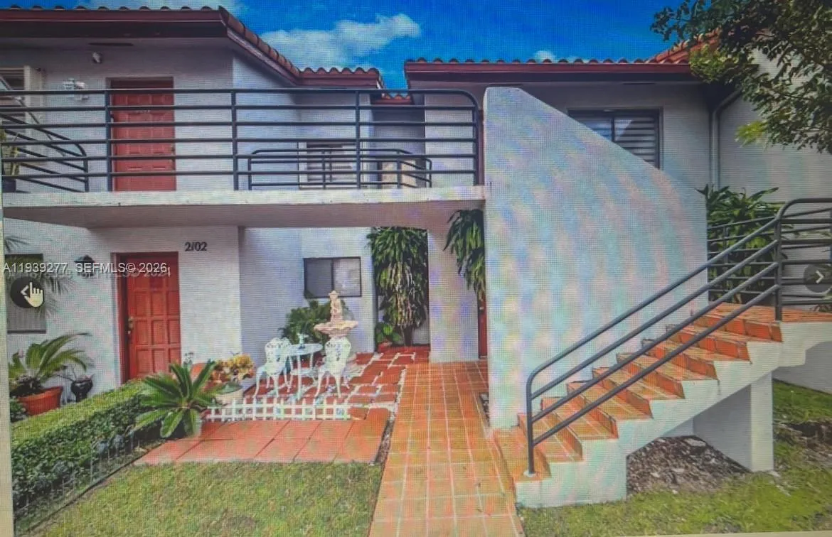15420 Sw 74th Cir Ct 203-2, Miami, Florida 33193, Miami, Florida 33193, 2 Bedrooms Bedrooms, ,2 BathroomsBathrooms,Residential Lease,For Rent,15420 Sw 74th Cir Ct 203-2, Miami, Florida 33193,A11939277