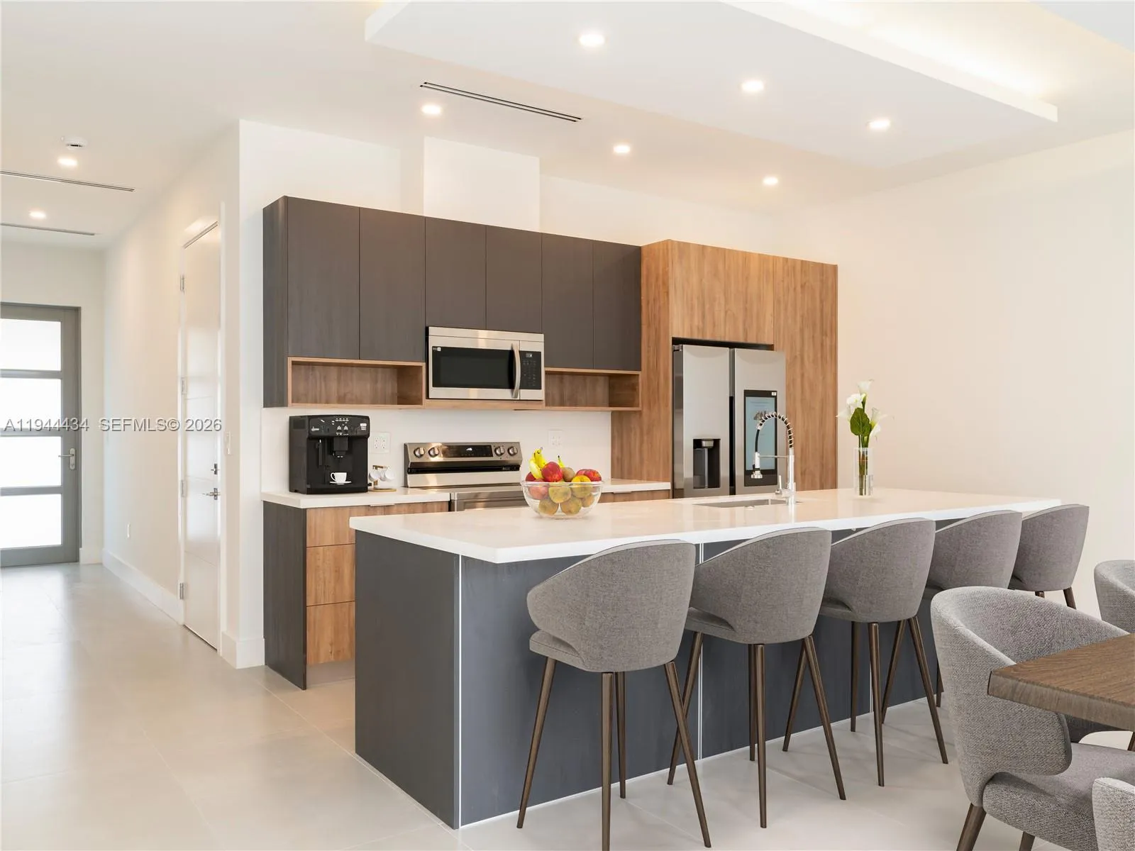 830 Sw 30th St, Fort Lauderdale, Florida 33315, Fort Lauderdale, Florida 33315, 4 Bedrooms Bedrooms, ,3 BathroomsBathrooms,Residential,For Sale,830 Sw 30th St, Fort Lauderdale, Florida 33315,A11944434