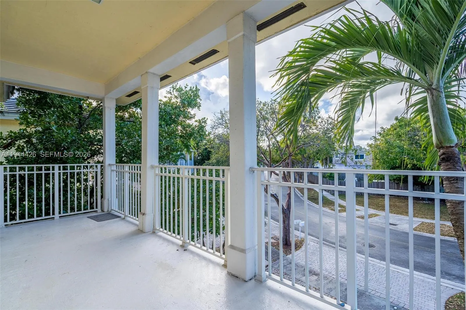 357 Ne 35th Ter, Homestead, Florida 33033, Homestead, Florida 33033, 4 Bedrooms Bedrooms, ,2 BathroomsBathrooms,Residential,For Sale,357 Ne 35th Ter, Homestead, Florida 33033,A11944426