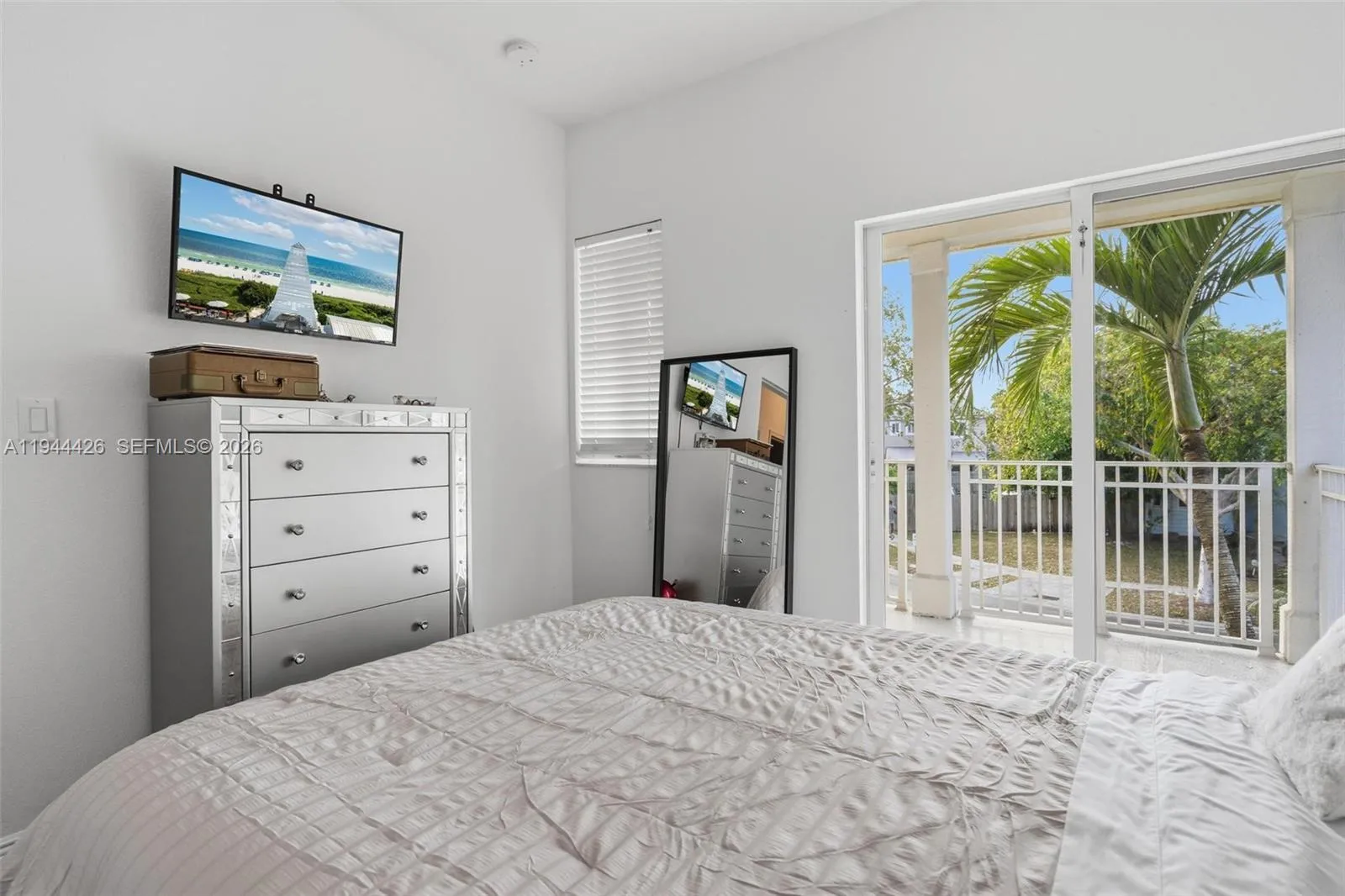 357 Ne 35th Ter, Homestead, Florida 33033, Homestead, Florida 33033, 4 Bedrooms Bedrooms, ,2 BathroomsBathrooms,Residential,For Sale,357 Ne 35th Ter, Homestead, Florida 33033,A11944426