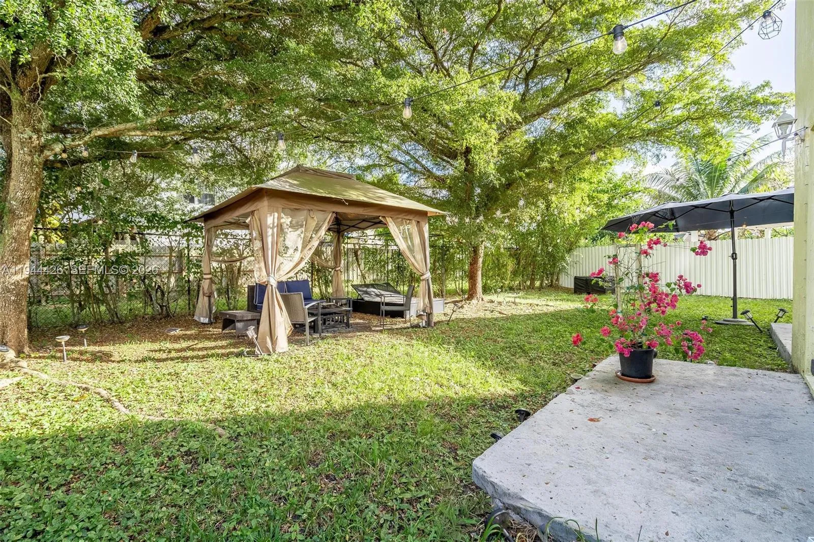 357 Ne 35th Ter, Homestead, Florida 33033, Homestead, Florida 33033, 4 Bedrooms Bedrooms, ,2 BathroomsBathrooms,Residential,For Sale,357 Ne 35th Ter, Homestead, Florida 33033,A11944426