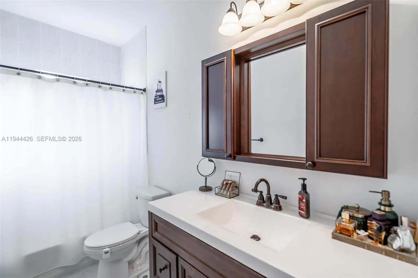 357 Ne 35th Ter, Homestead, Florida 33033, Homestead, Florida 33033, 4 Bedrooms Bedrooms, ,2 BathroomsBathrooms,Residential,For Sale,357 Ne 35th Ter, Homestead, Florida 33033,A11944426