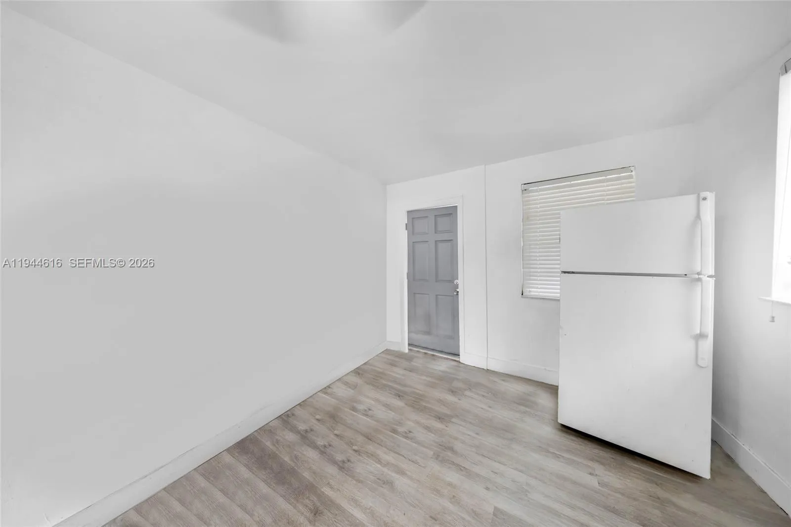 943 Sw 9th Ave, Miami, Florida 33130, Miami, Florida 33130, ,Residential Income,For Sale,943 Sw 9th Ave, Miami, Florida 33130,A11944616