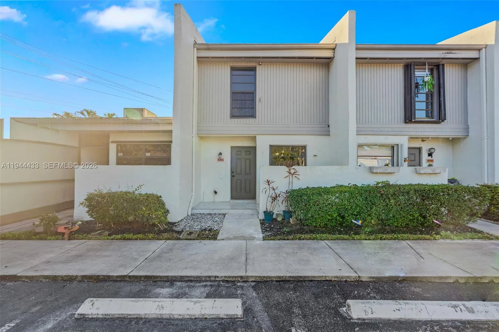 9740 Nw 10th St 82, Pembroke Pines, Florida 33024, Pembroke Pines, Florida 33024, 2 Bedrooms Bedrooms, ,2 BathroomsBathrooms,Residential,For Sale,9740 Nw 10th St 82, Pembroke Pines, Florida 33024,A11944433 9740 Nw 10th St 82, Pembroke Pines, Florida 33024, Pembroke Pines, Florida 33024, 2 Bedrooms Bedrooms, ,2 BathroomsBathrooms,Residential,For Sale,9740 Nw 10th St 82, Pembroke Pines, Florida 33024,A11944433