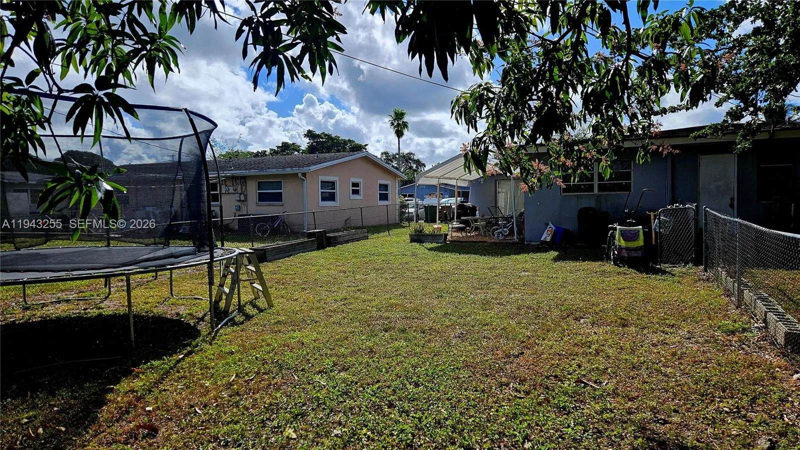 6141 Sw 41st Ct, Davie, Florida 33314, Davie, Florida 33314, ,Residential Income,For Sale,6141 Sw 41st Ct, Davie, Florida 33314,A11943255