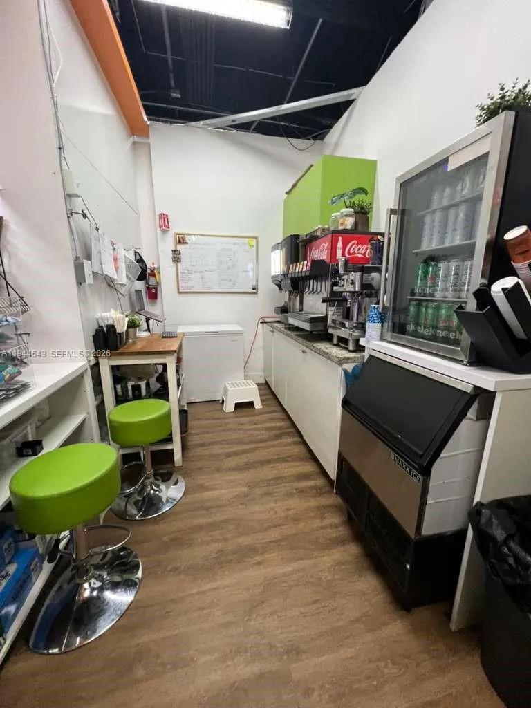 10750 Nw 58th St 10734-36, Doral, Florida 33178, Doral, Florida 33178, ,Commercial Lease,For Rent,10750 Nw 58th St 10734-36, Doral, Florida 33178,A11944543