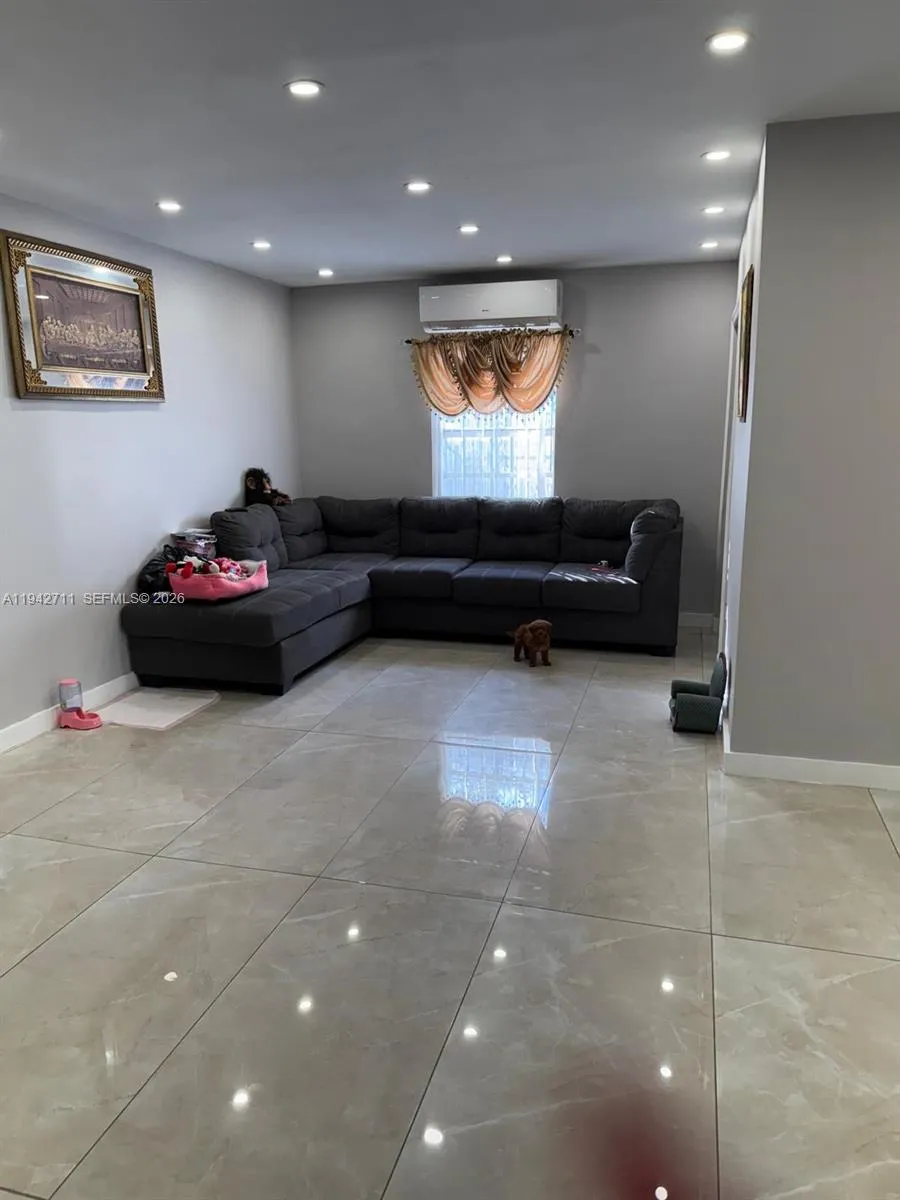 2118 Nw 86th St, Miami, Florida 33147, Miami, Florida 33147, 4 Bedrooms Bedrooms, ,2 BathroomsBathrooms,Residential,For Sale,2118 Nw 86th St, Miami, Florida 33147,A11942711