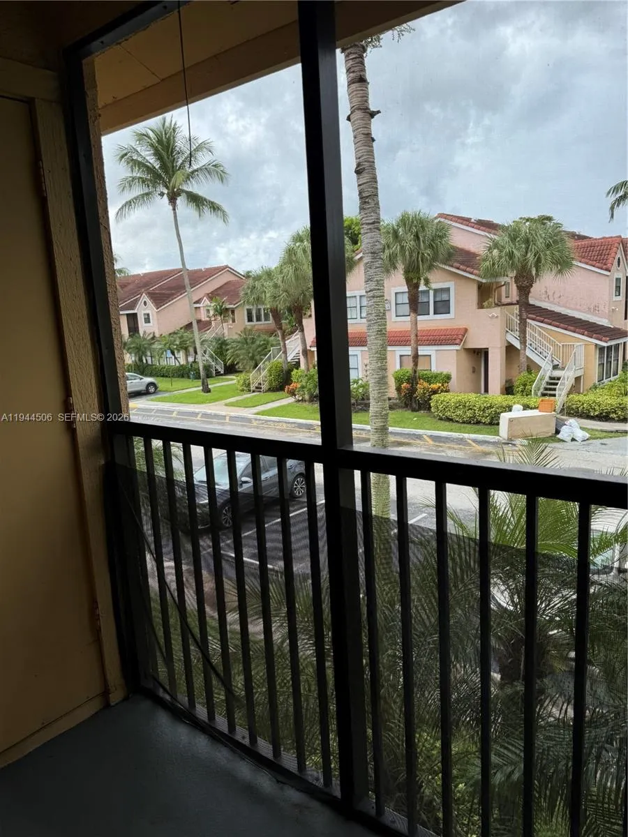 10441 Sw 155th Ct 921, Miami, Florida 33196, Miami, Florida 33196, 1 Bedroom Bedrooms, ,1 BathroomBathrooms,Residential Lease,For Rent,10441 Sw 155th Ct 921, Miami, Florida 33196,A11944506