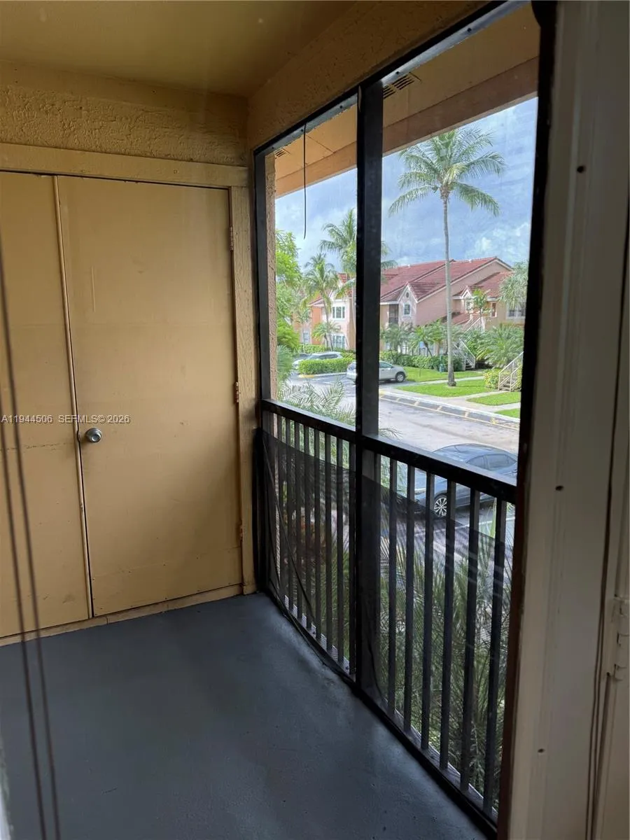10441 Sw 155th Ct 921, Miami, Florida 33196, Miami, Florida 33196, 1 Bedroom Bedrooms, ,1 BathroomBathrooms,Residential Lease,For Rent,10441 Sw 155th Ct 921, Miami, Florida 33196,A11944506