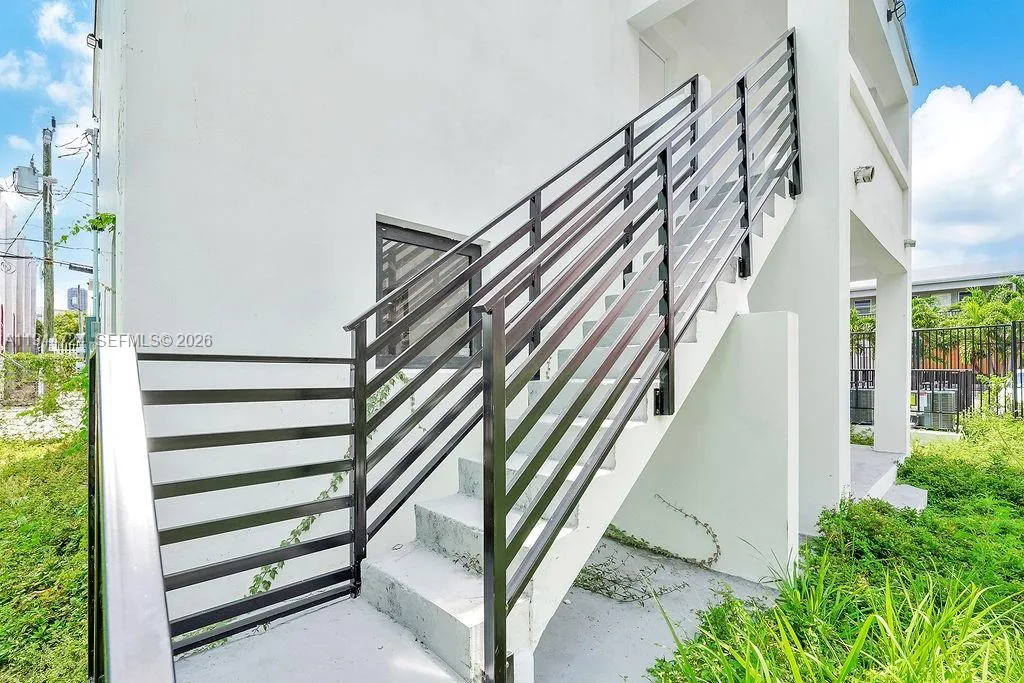 1814 Nw 2nd Ct, Miami, Florida 33136, Miami, Florida 33136, ,Residential Income,For Sale,1814 Nw 2nd Ct, Miami, Florida 33136,A11944724