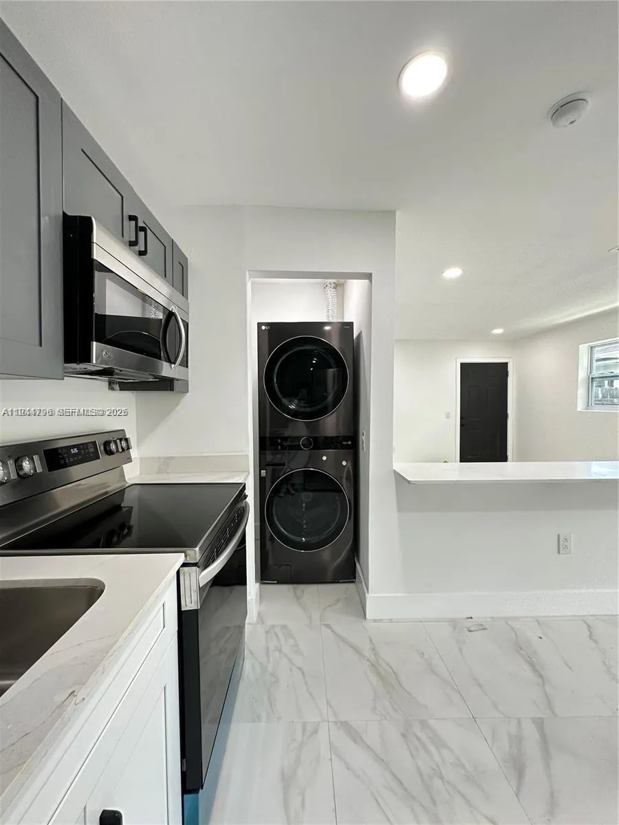 1441-1443-1451 Nw 34th St, Miami, Florida 33142, Miami, Florida 33142, ,Commercial Sale,For Sale,1441-1443-1451 Nw 34th St, Miami, Florida 33142,A11944796